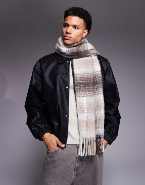 River Island – Angerauter Schal in Braun mit Karomuster - view 1