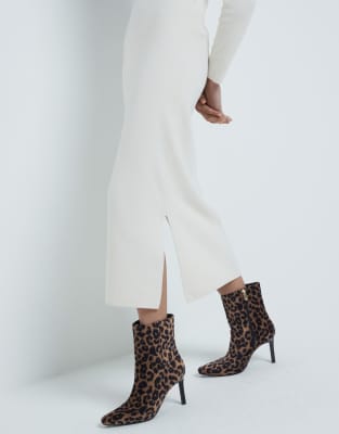 River Island - Ankle-Boots mit Leopardenmuster und Absatz-Neutral