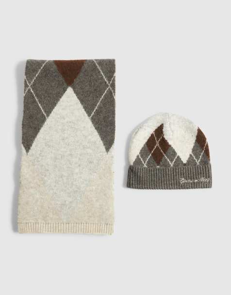 River Island Argyle cold weather scarf and beanie set in grey - view 1