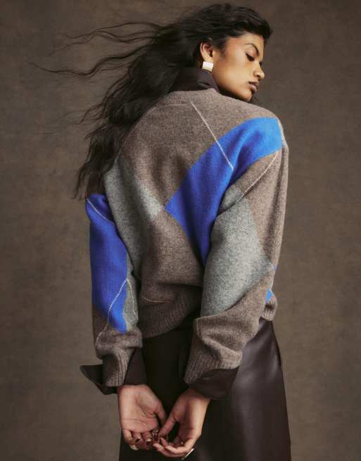 River Island Argyle crew neck oversized jumper in brown - dark, 4 of 4