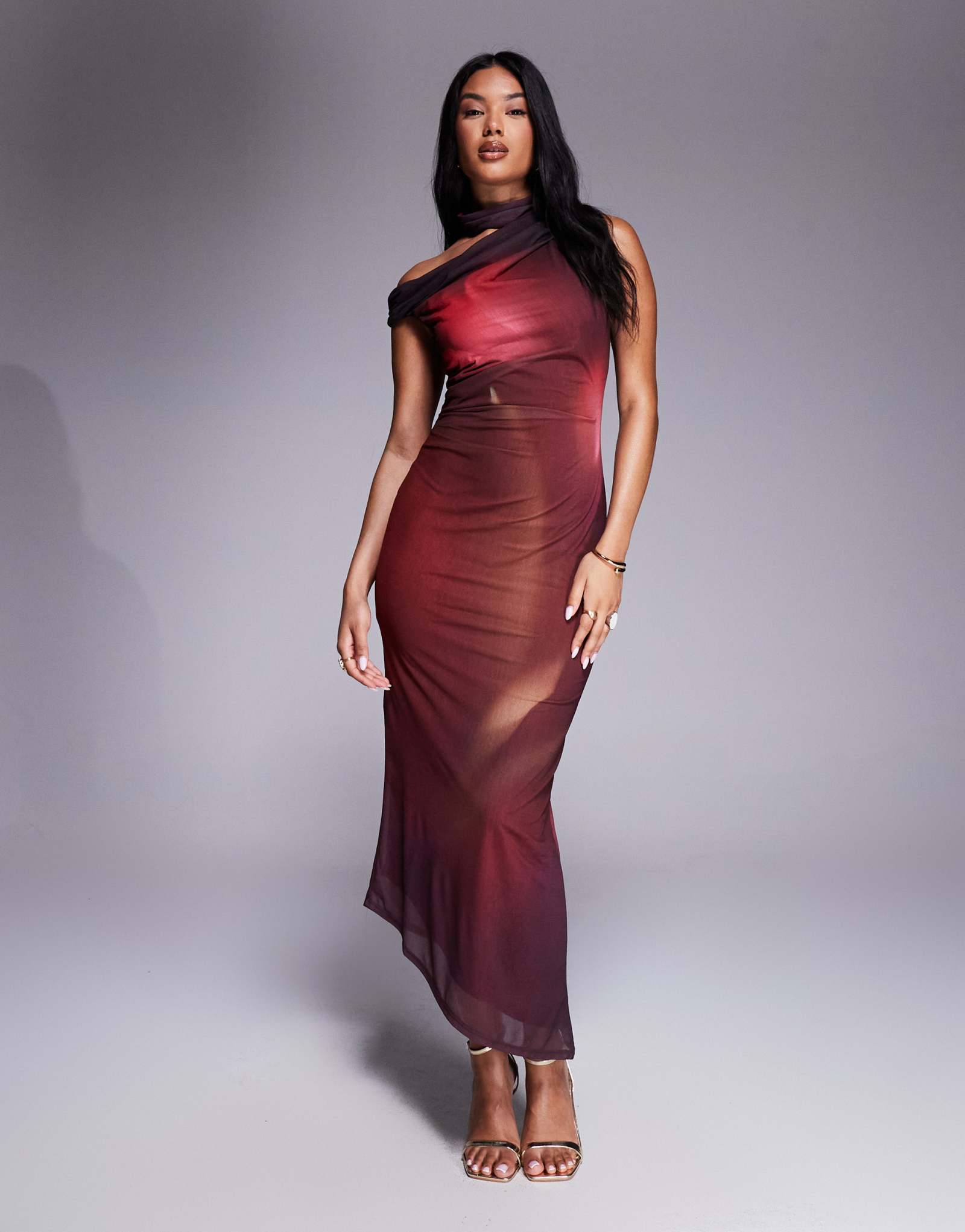 Асимметричное сетчатое миди-платье River Island с высоким воротом красного цвета 