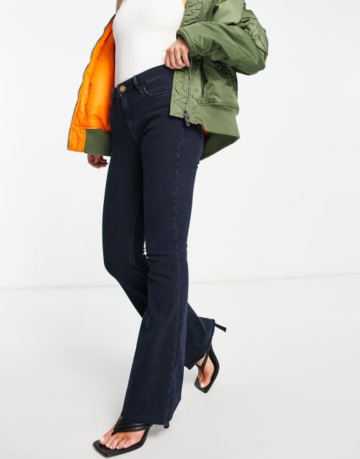 River Island – Ausgestellte Jeans in Dunkelblau