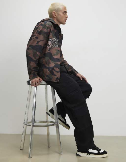 River Island Baggy fit cargo trousers in black, 2 of 4