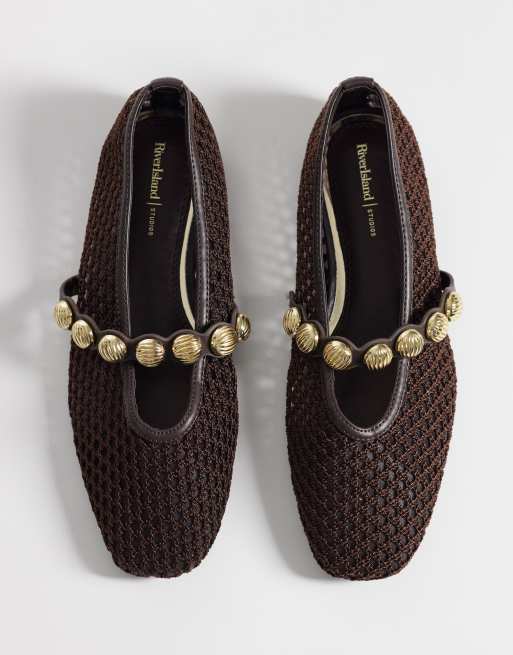 River Island - Bailarinas marrón oscuro de croché con detalles dorados, 3 de 4