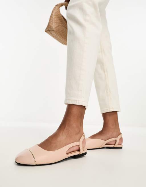 River Island – Ballerinas in Beige mit Fersenriemen