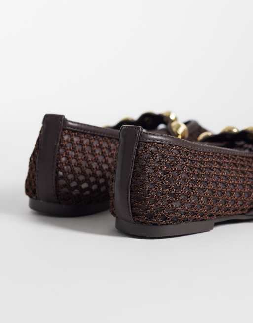 River Island - Ballerines plates effet crocheté avec détail doré - Marron foncé, 4 de 4