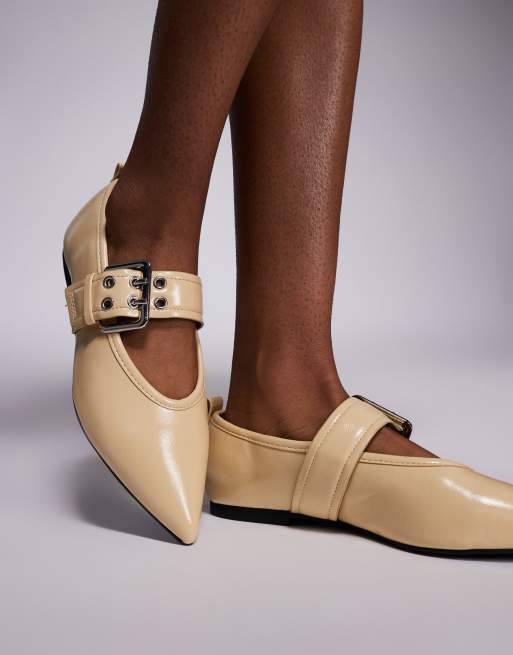 Ballerines Plates Femme En Cuir Doré Et Noir Jones - Taille UK 3 - Occasion - Style Alice Au Pays Des Merveilles