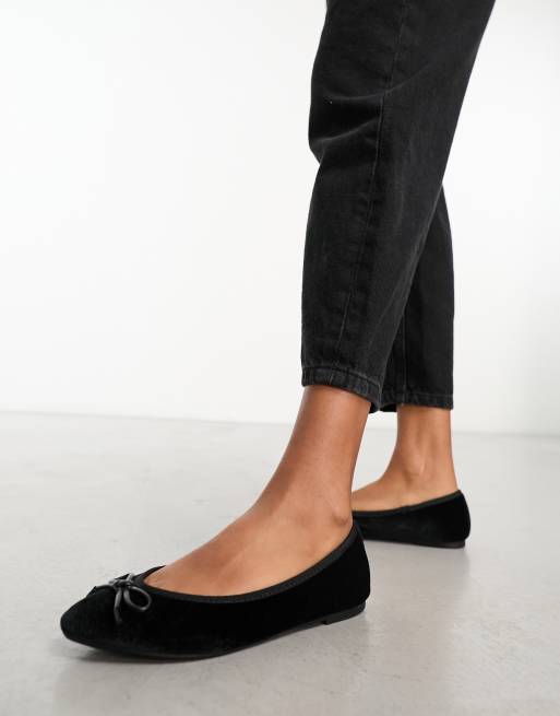 Black suede 2025 ballet pumps