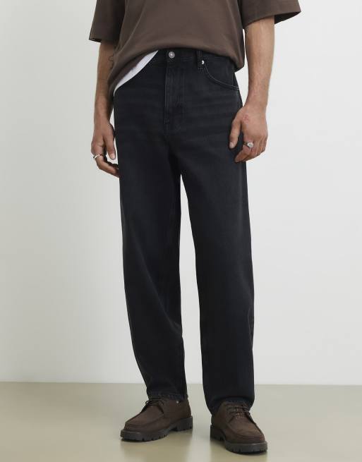 River Island Barrel leg jeans in black, 3 of 4
