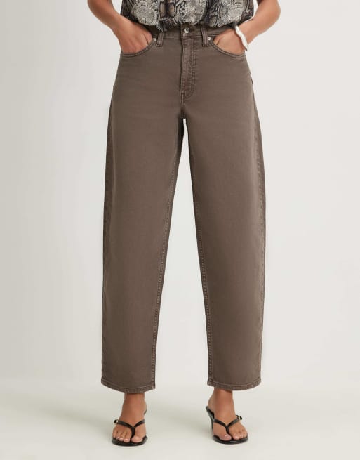 River Island Barrel leg jeans in brown, 3 of 4