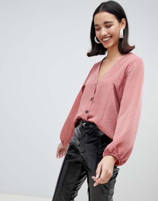 River Island batwing sleeve blouse with button front in River Island batwing sleeve blouse with button front in