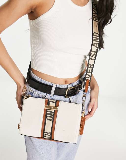 River Island – Beige crossbodyväska i canvas med logga