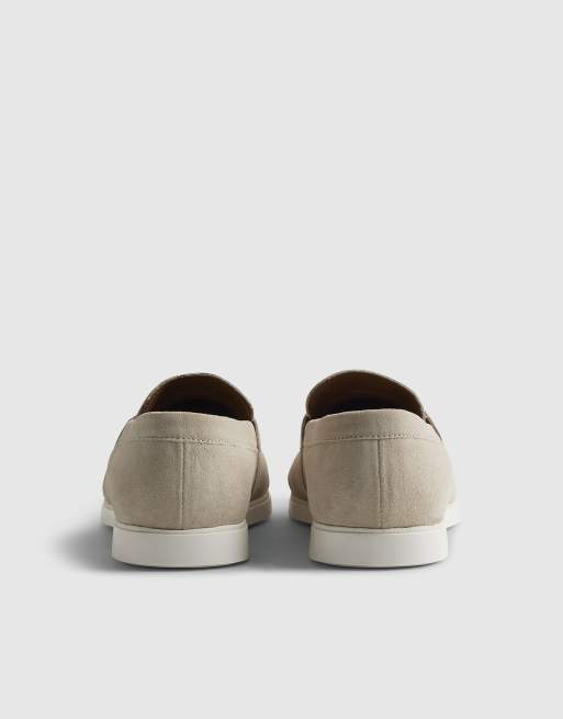 River Island Beige suede loafers in stone, 3 of 4