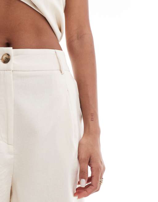 River Island bermuda linen short co-ord in cream, 3 of 5