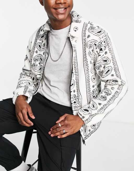 River Island – Biała koszula z kożuszka ze wzorem paisley