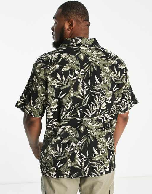 River Island Big & Tall - Chemise texturée à fleurs avec manches courtes et col à revers - Noir, 2 de 4