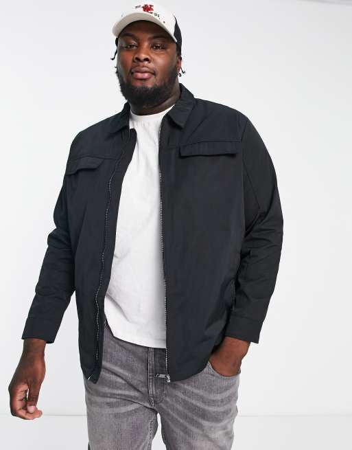 River Island – Big & Tall – Nylon-Hemdjacke in Schwarz mit Reißverschluss