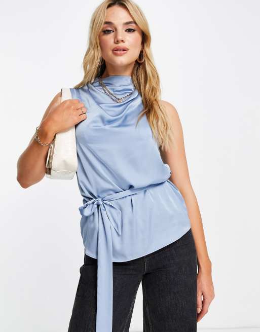 River Island - Blå top uden ærmer med bælte og vandfaldsudskæring i satin