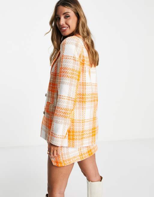 River Island - Blazer stile smoking aderente in bouclé arancione a quadri in coordinato, 2 di 4
