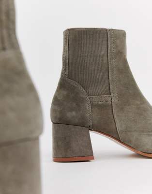 river island block heel boots