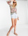 Thumbnail 4 van 4