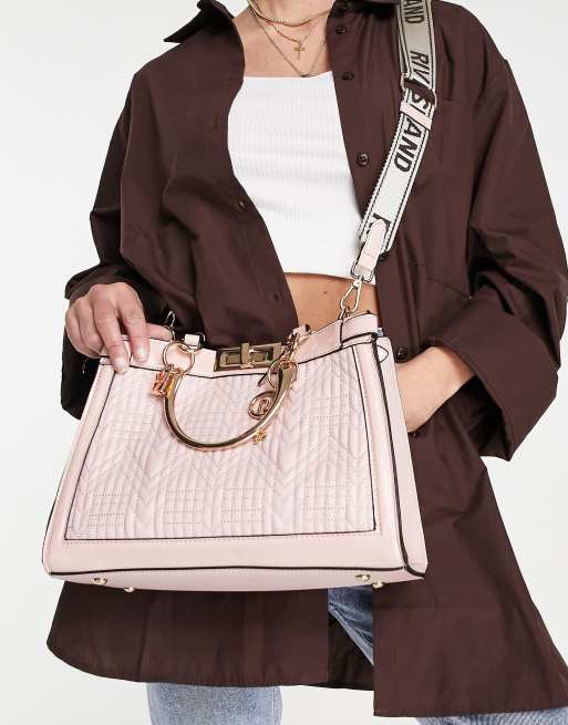 River Island - Borsa a tracolla trapuntata rosa chiaro indossabile in due modi 