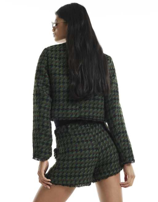 River Island Boucle tailored shorts in green, 4 of 4
