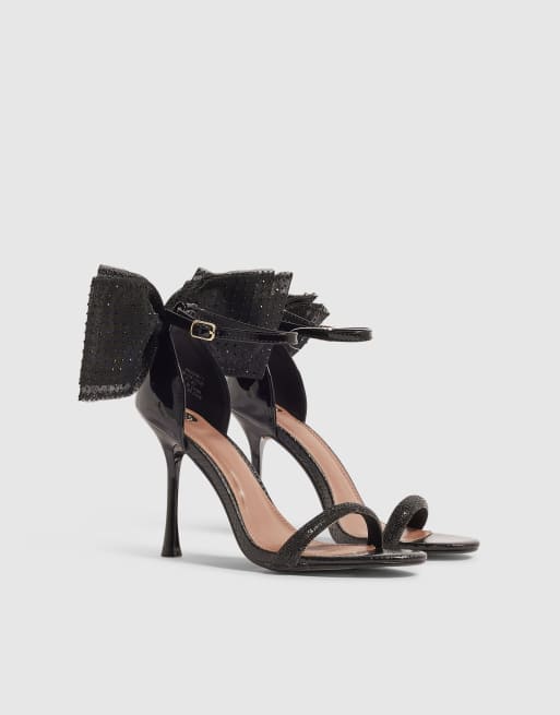 River Island Bow strappy heeled sandals in black, 2 of 4