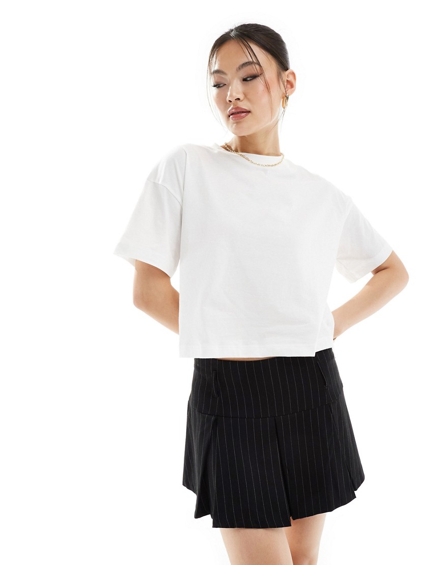 River Island boxy cropped t-shirt In white