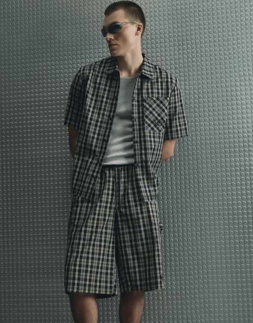 River Island Boxy fit cotton check legacy shirt in black , 4 of 4