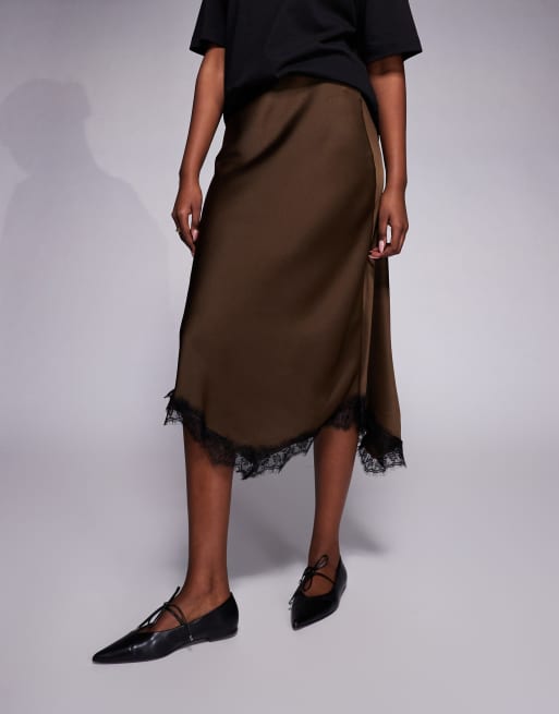 River Island – Brązowa satynowa spódnica maxi z koronką, 2 z 5