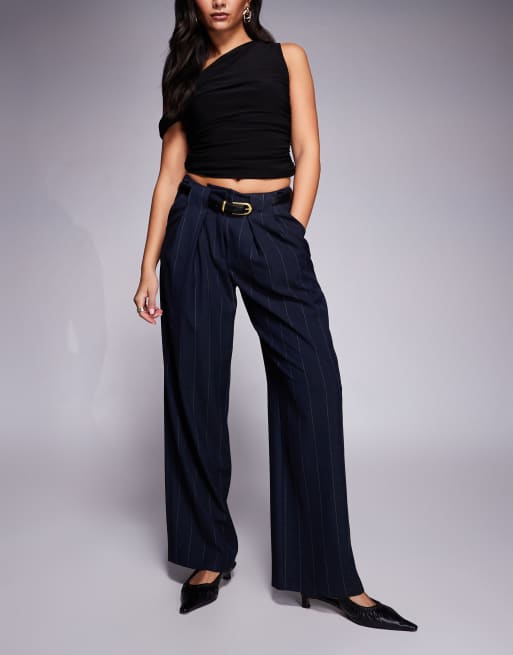 River Island - Co-ord set met krijtstreep in marineblauw, 3 van 3