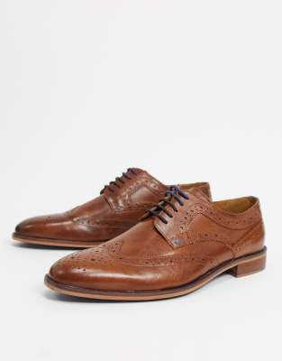 dark tan brogues