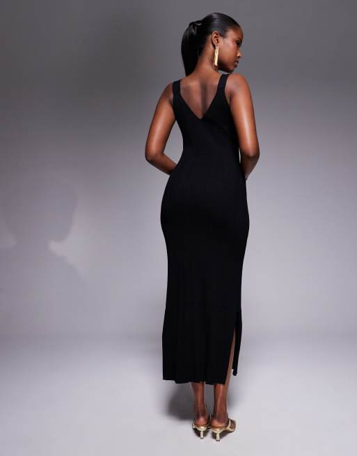 Vestido negro con detalle de hebilla de River Island