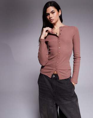 River Island River Island button through ribbed top in beige-Neutral