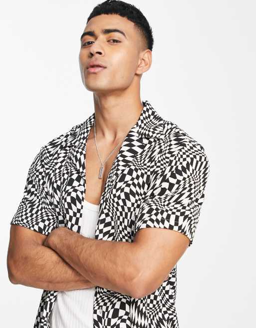 River Island - Camicia a maniche corte bianca a scacchi distorti