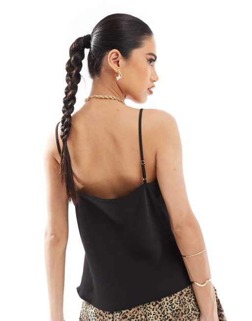 River Island - Camitop met geschulpte randen in zwart, 2 van 4