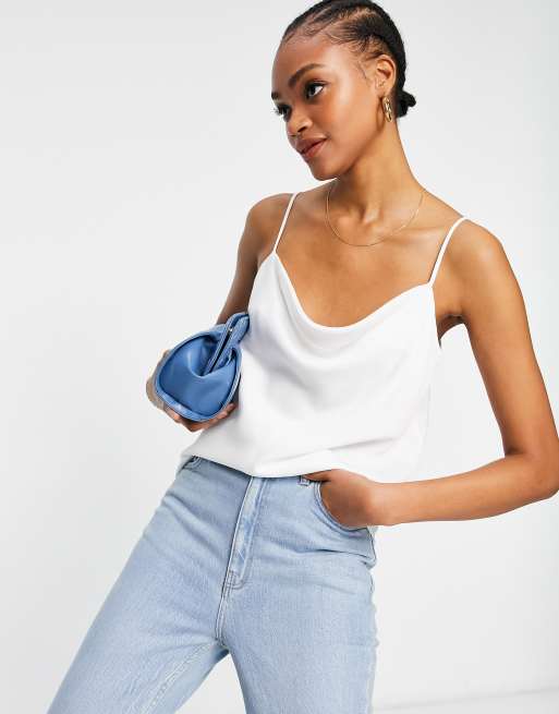 River Island - Canottiera con scollo ad anello bianca in raso