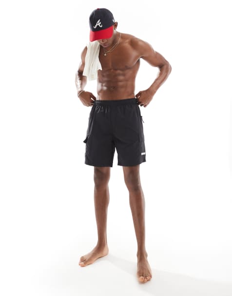 River Island – Cargo-Badeshorts in Schwarz - view 1
