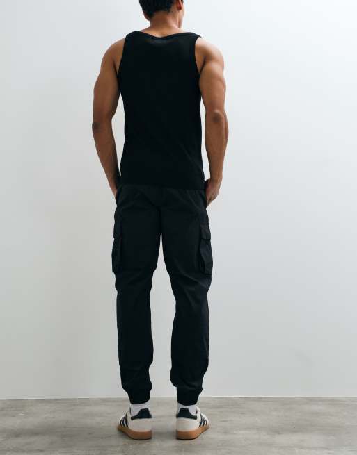 River Island cargo reevo in black, 5 of 5