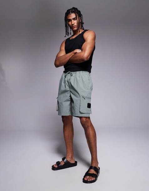 River Island cargo shorts in green - view 1