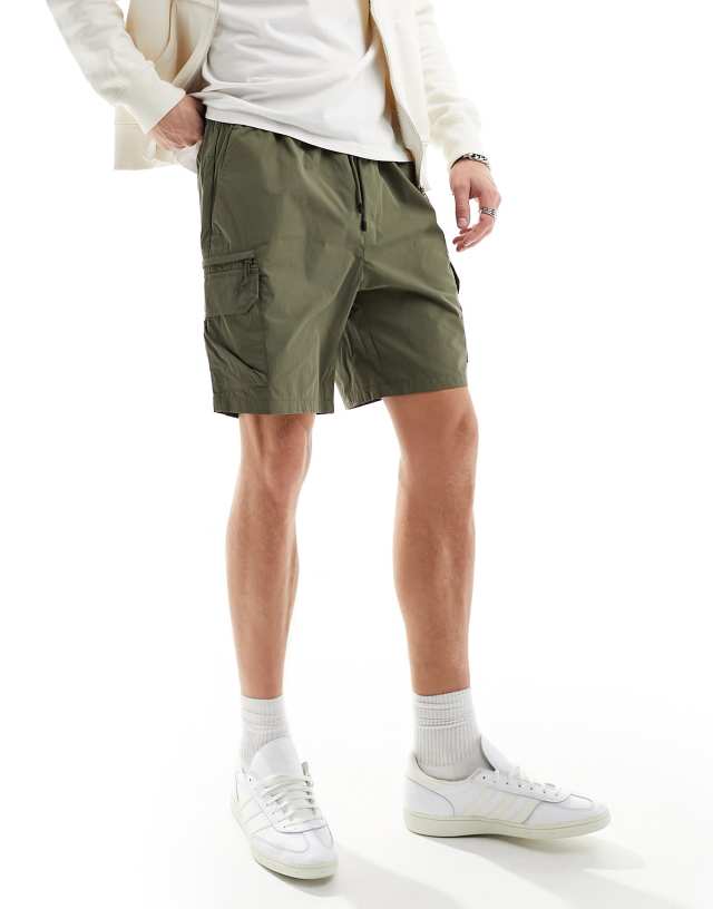 River Island - cargo shorts in khaki