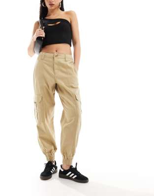 River Island cargo trouser in beige-Brown