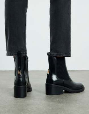  Chelsea ankle boots 