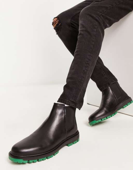 River Island Chelsea Stiefel in Schwarz mit dicker Sohle und farblich abgesetzter Profilsohle