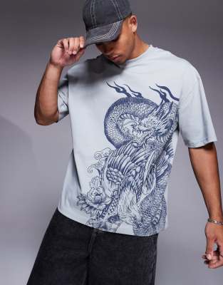 Chinese dragon embroidered t-shirt in light gray