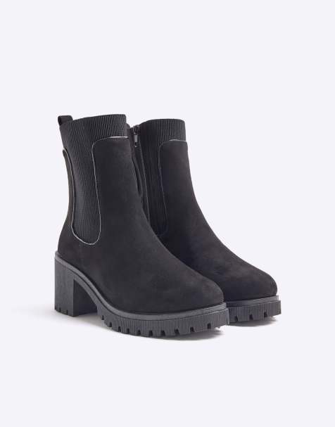 River Island Chunky block heeled boots in black - view 1