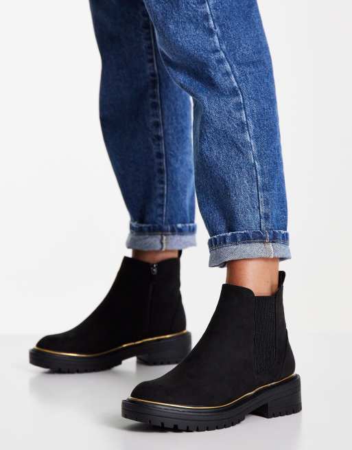 River Island chunky suedette heeled boot in black | ASOS