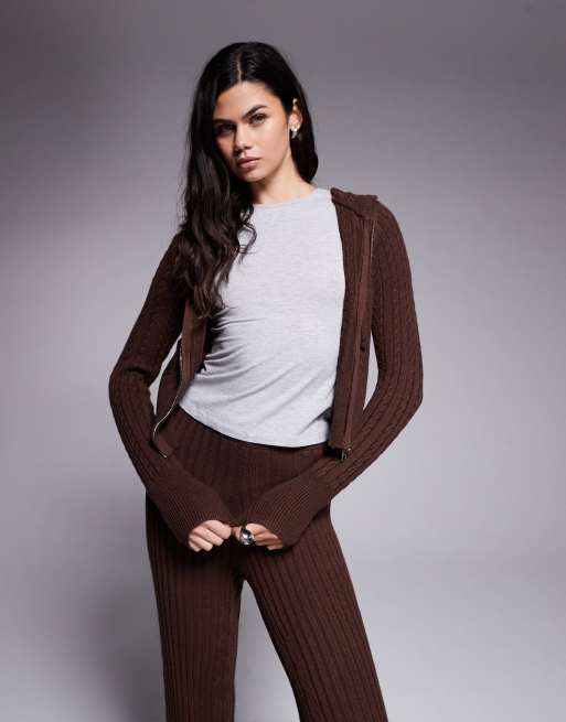 River Island – Ciemnobrązowa domowa bluza z kapturem z dzianiny o warkoczowym splocie, część zestawu