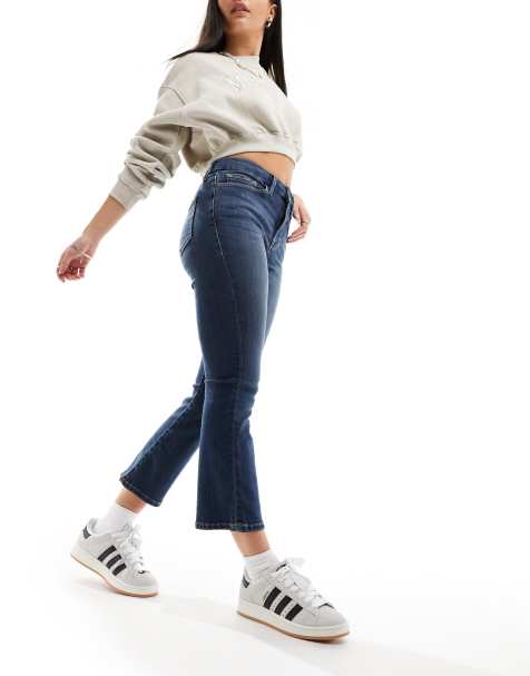River Island – Ciemnoniebieskie krótkie jeansy typu bootcut - view 1